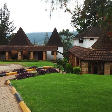 White Horse Inn Kabale Ngoại thất bức ảnh