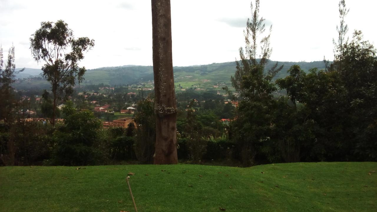 White Horse Inn Kabale Ngoại thất bức ảnh