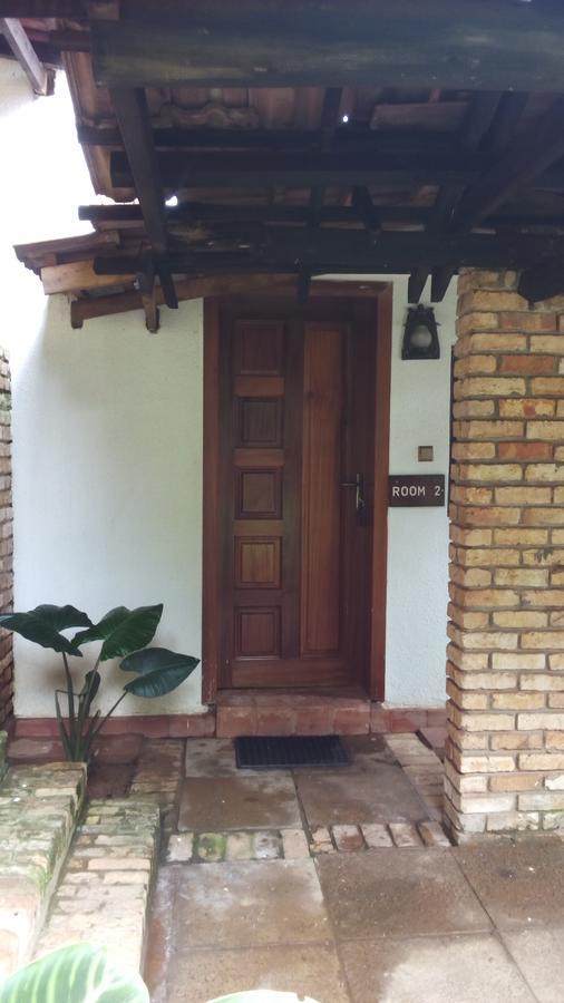 White Horse Inn Kabale Ngoại thất bức ảnh